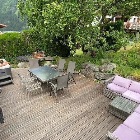 Chalet Tiki - Hot Tub & Sauna *