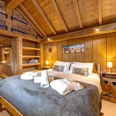 Tiki - Hot Tub & Sauna Σαμονί