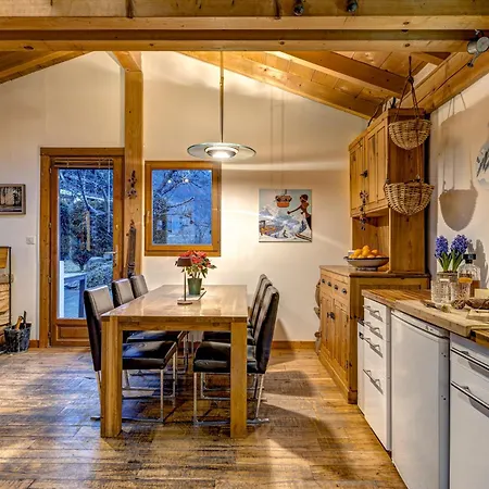 Tiki - Hot Tub & Sauna * Σαμονί