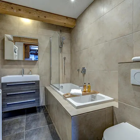 Tiki - Hot Tub & Sauna Σαλέ Σαμονί