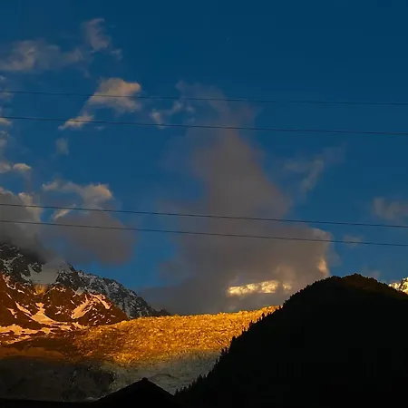 Tiki - Hot Tub & Sauna * Σαμονί