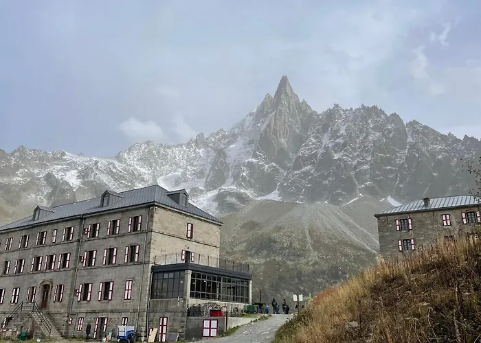 Tiki - Hot Tub & Sauna Domek alpejski Chamonix