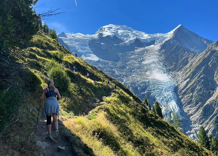 Tiki - Hot Tub & Sauna בקתה