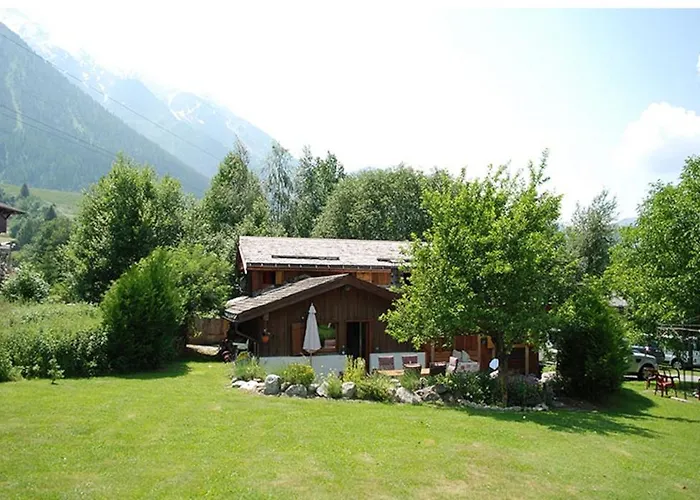 Tiki - Hot Tub & Sauna