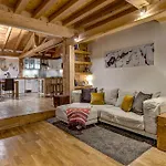 Domek alpejski Tiki - Hot Tub & Sauna Chamonix