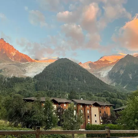 Tiki - Hot Tub & Sauna Chamonix