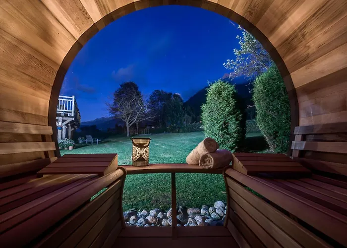 Tiki - Hot Tub & Sauna Chamonix