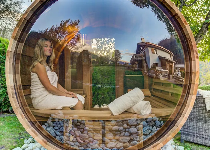 Chalet Tiki - Hot Tub & Sauna