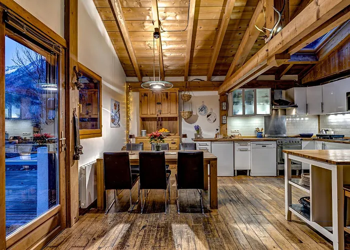 Tiki - Hot Tub & Sauna * Chamonix