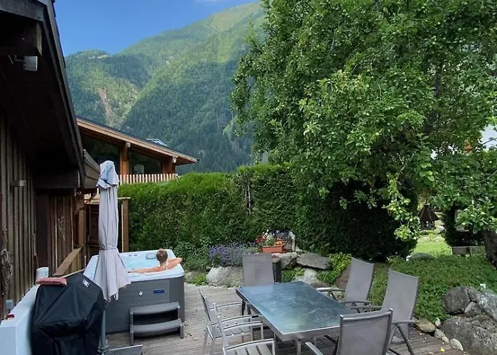 Chalet Tiki - Hot Tub & Sauna